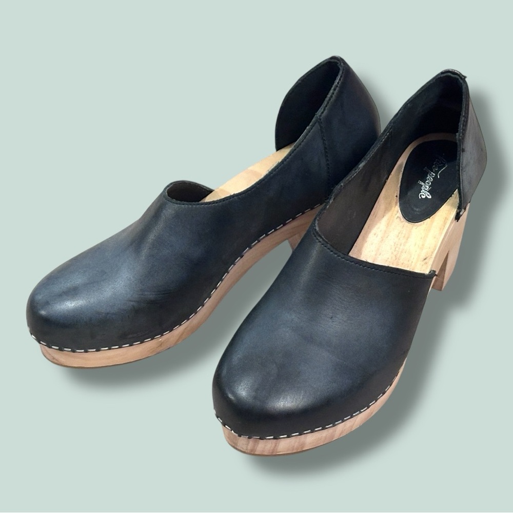 ⭐️HP⭐️EUC Free People Monroe Closed Toe Clog in Deep Grey/Blue. Size 38 - Picture 3 of 13